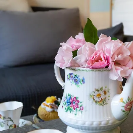 Boutique La Lavande Free Parking Center