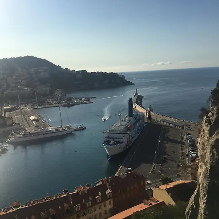 Boutique La Lavande Free Parking Center